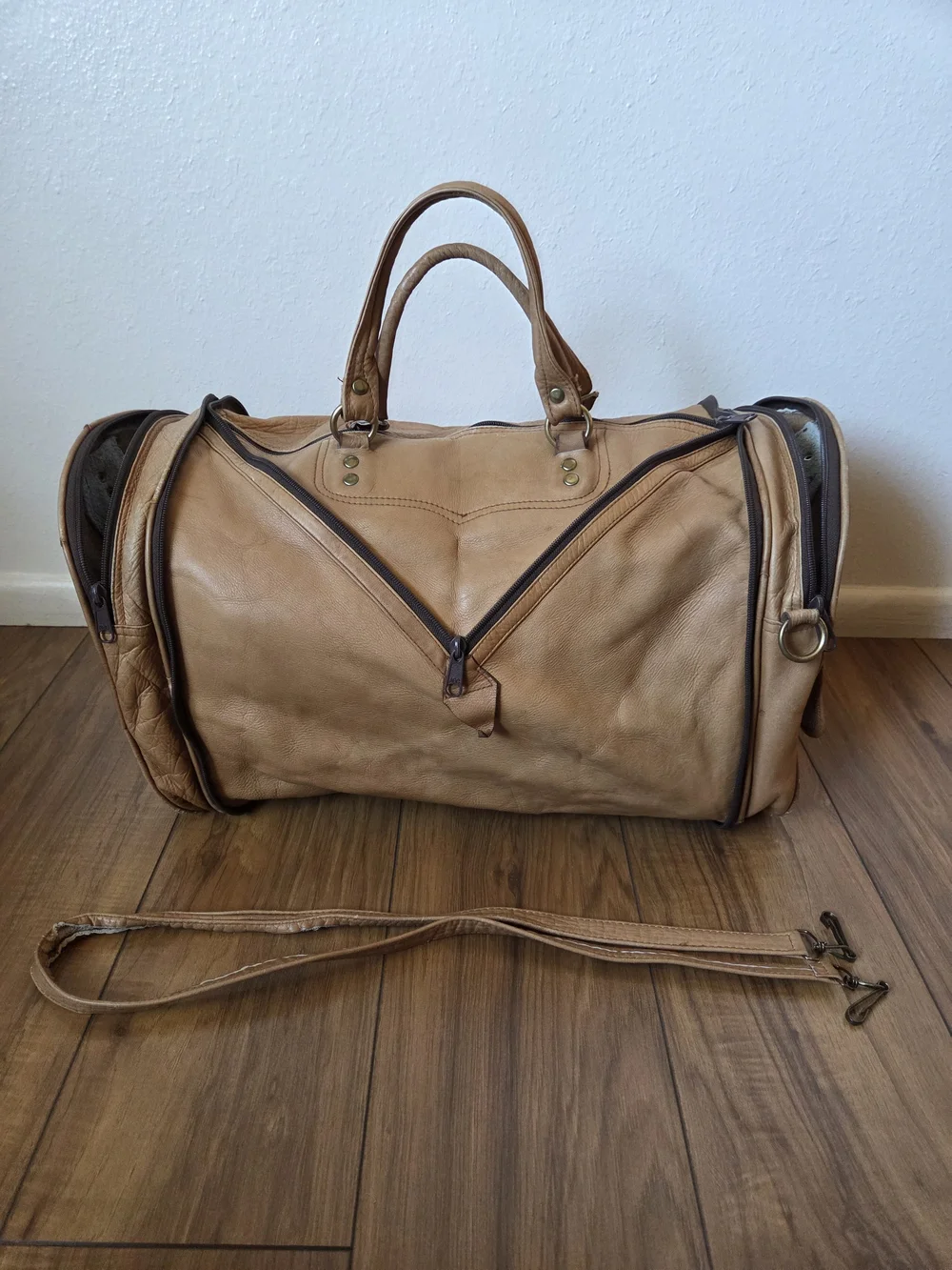 Convertable Tan Leather Travel Duffle Crossbody Bag